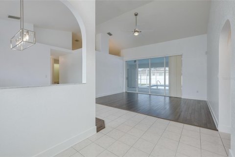 Villa ou maison à vendre à Port Charlotte, Floride: 3 chambres, 201.78 m2 № 2396894 - photo 8