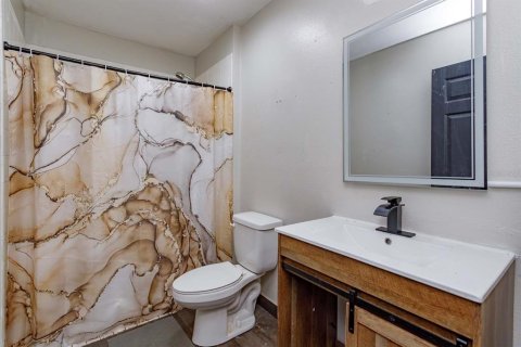 Villa ou maison à vendre à Mascotte, Floride: 4 chambres, 170.57 m2 № 2406536 - photo 20