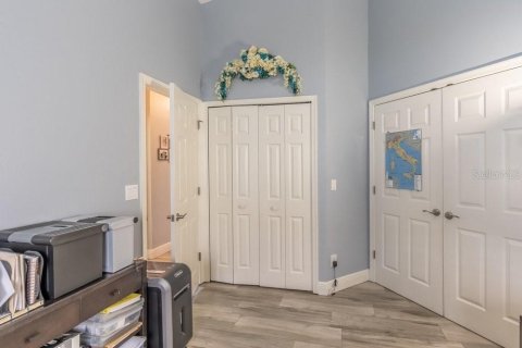 Купить виллу или дом в Нейплс, Флорида 5 комнат, 161.37м2, № 2425342 - фото 17