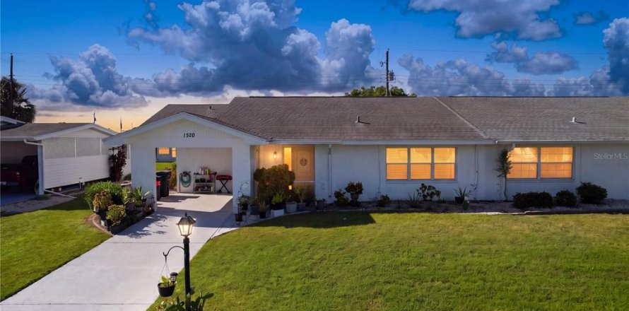 Casa en Sun City Center, Florida 2 dormitorios, 128.58 m2 № 2396109