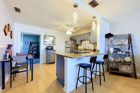 Casa en venta en Sun City Center, Florida, 2 dormitorios, 128.58 m2 № 2396109 - foto 4