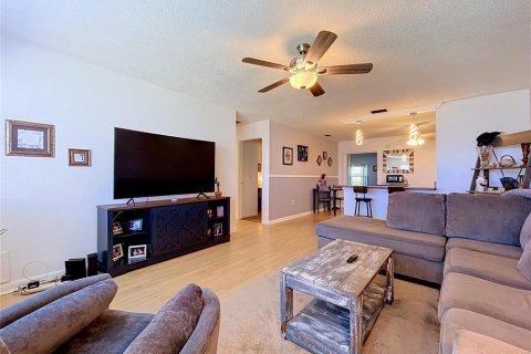 Casa en venta en Sun City Center, Florida, 2 dormitorios, 128.58 m2 № 2396109 - foto 7