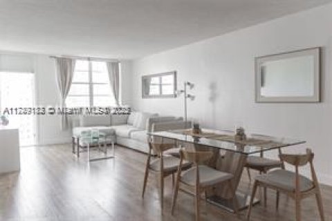 Condo in Sunny Isles Beach, Florida, 3 bedrooms  № 1731094 - photo 6