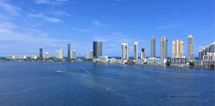 Condo in Aventura, Florida, 3 bedrooms  № 1922547