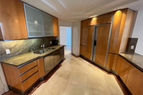 Condo in Aventura, Florida, 3 bedrooms  № 1922547 - photo 9