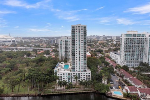 Condominio en venta en Miami, Florida, 2 dormitorios, 88.72 m2 № 2006395 - foto 29