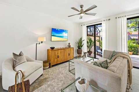 Touwnhouse à vendre à Palm Beach Gardens, Floride: 2 chambres, 145.11 m2 № 2245564 - photo 6