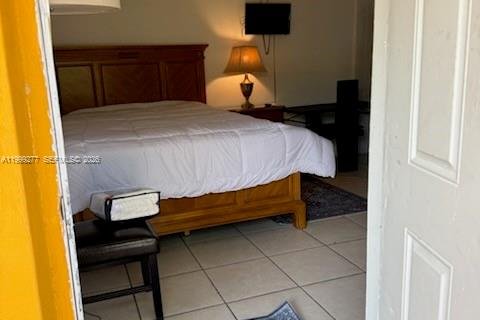 Propiedad comercial en venta en Hallandale Beach, Florida № 2064039 - foto 15