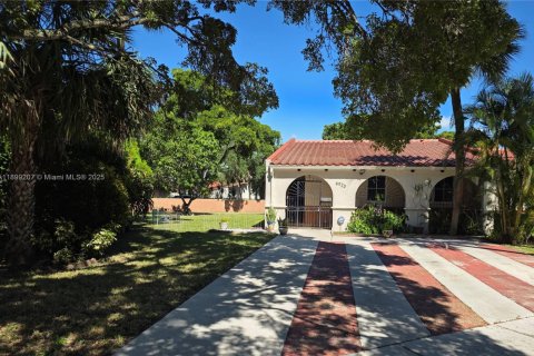 Adosado en venta en Miami Lakes, Florida, 3 dormitorios, 134.24 m2 № 1953278 - foto 22