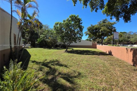 Adosado en venta en Miami Lakes, Florida, 3 dormitorios, 134.24 m2 № 1953278 - foto 20