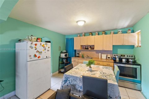 Casa en venta en Miami, Florida, 3 dormitorios, 147.06 m2 № 1938051 - foto 20