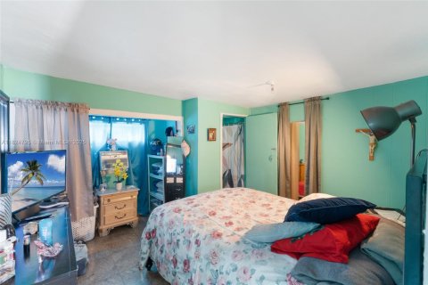 Casa en venta en Miami, Florida, 3 dormitorios, 147.06 m2 № 1938051 - foto 26