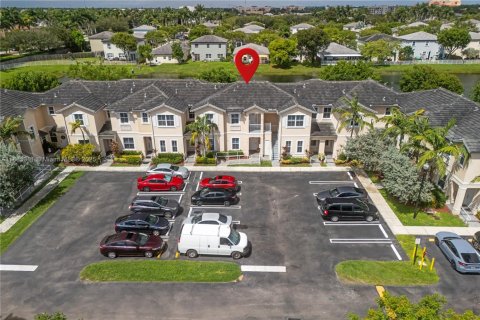 Condominio en venta en Homestead, Florida, 3 dormitorios, 106.93 m2 № 1933916 - foto 10