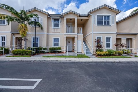 Condominio en venta en Homestead, Florida, 3 dormitorios, 106.93 m2 № 1933916 - foto 13