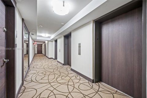 Купить кондоминиум в Авентура, Флорида 2 спальни, 93.92м2, № 1990765 - фото 19