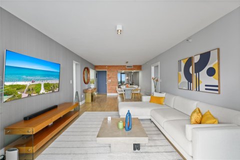 Купить кондоминиум в Авентура, Флорида 2 спальни, 93.92м2, № 1990765 - фото 2