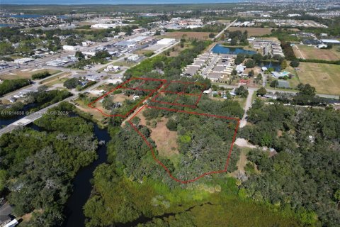 Купить коммерческую недвижимость в Тампа, Флорида № 1971426 - фото 11