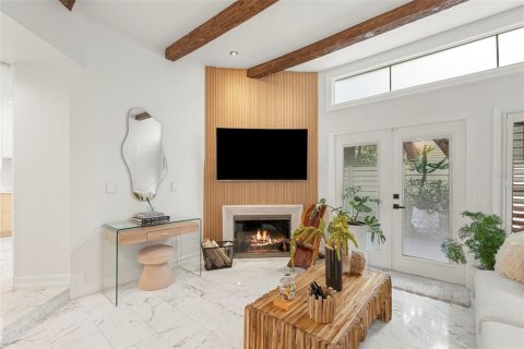 Townhouse in Tampa, Florida 3 bedrooms, 150.22 sq.m. № 2405186 - photo 22