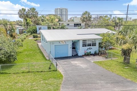Villa ou maison à vendre à Daytona Beach, Floride: 3 chambres, 120.22 m2 № 2131108 - photo 2