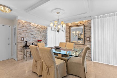 Купить кондоминиум в Халландейл-Бич, Флорида 3 комнаты, 121.89м2, № 2082999 - фото 7