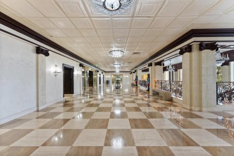 Купить кондоминиум в Халландейл-Бич, Флорида 3 комнаты, 121.89м2, № 2082999 - фото 28