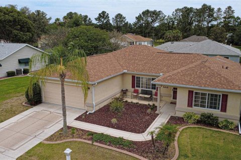 House in Summerfield, Florida 3 bedrooms, 163.51 sq.m. № 1746549 - photo 11