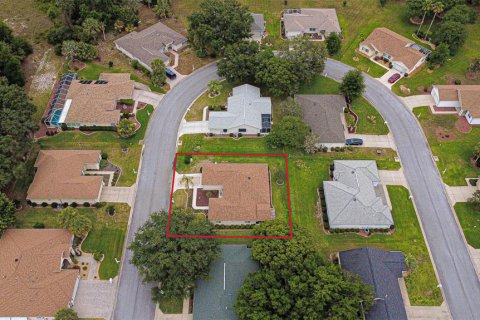 House in Summerfield, Florida 3 bedrooms, 163.51 sq.m. № 1746549 - photo 27