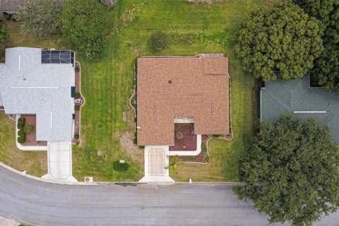 House in Summerfield, Florida 3 bedrooms, 163.51 sq.m. № 1746549 - photo 18