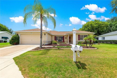 House in Summerfield, Florida 3 bedrooms, 163.51 sq.m. № 1746549 - photo 2