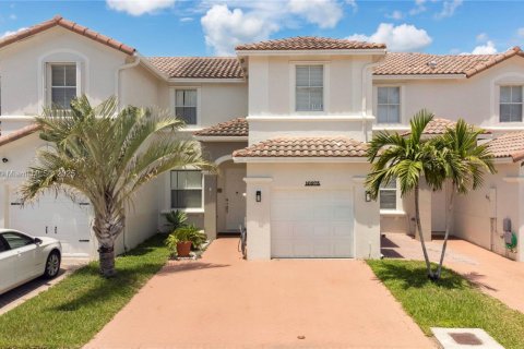 Townhouse in Homestead, Florida 4 bedrooms, 163.97 sq.m. № 1889954 - photo 22