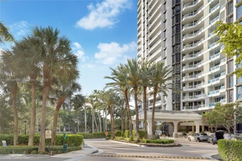 Condo in Aventura, Florida, 3 bedrooms  № 1875423 - photo 28