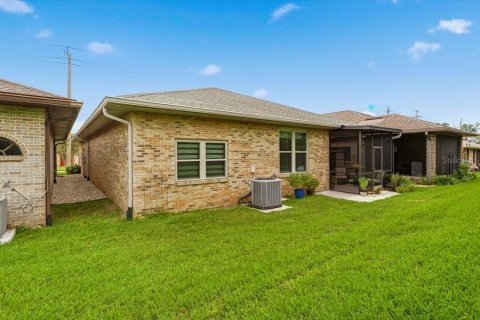 Casa en venta en Lakeland, Florida, 3 dormitorios, 153.38 m2 № 2225713 - foto 2
