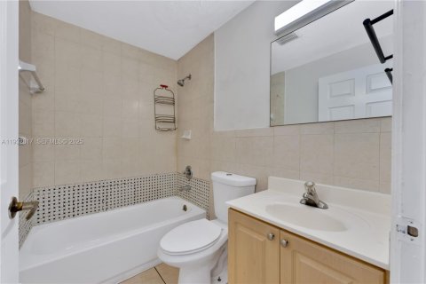 Appartement à louer à Miami, Floride: 1 chambre, 46.92 m2 № 1991145 - photo 6