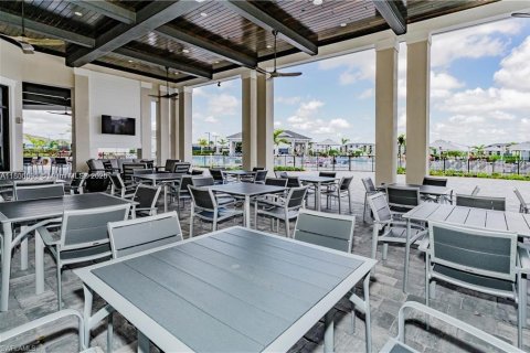 Condo in Ave Maria, Florida, 3 bedrooms  № 1944256 - photo 20