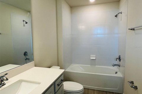 Villa ou maison à louer à Clermont, Floride: 5 chambres, 243.59 m2 № 1793031 - photo 14