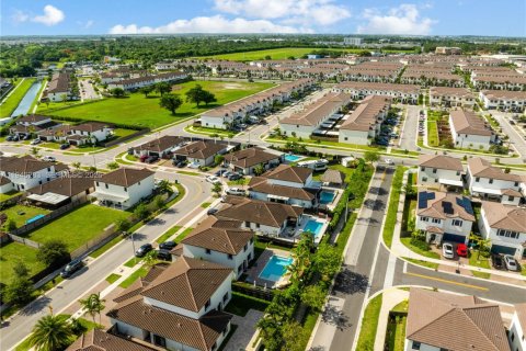 Купить виллу или дом в Майами, Флорида 5 спален, 296.45м2, № 2006006 - фото 18