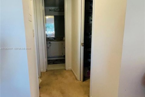 Copropriété à vendre à Tamarac, Floride: 1 chambre, 63.17 m2 № 2049892 - photo 14