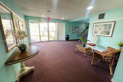 Copropriété à vendre à Tamarac, Floride: 1 chambre, 63.17 m2 № 2049892 - photo 18