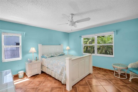 Casa en venta en Palm Harbor, Florida, 2 dormitorios, 143.81 m2 № 1751437 - foto 15
