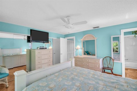 Casa en venta en Palm Harbor, Florida, 2 dormitorios, 143.81 m2 № 1751437 - foto 18