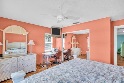 Casa en venta en Palm Harbor, Florida, 2 dormitorios, 143.81 m2 № 1751437 - foto 22