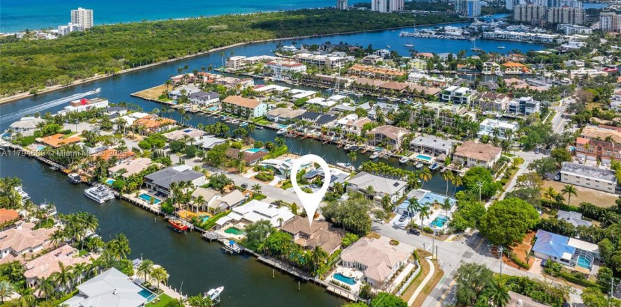 Casa en Fort Lauderdale, Florida 4 dormitorios, 442.49 m2 № 1726524