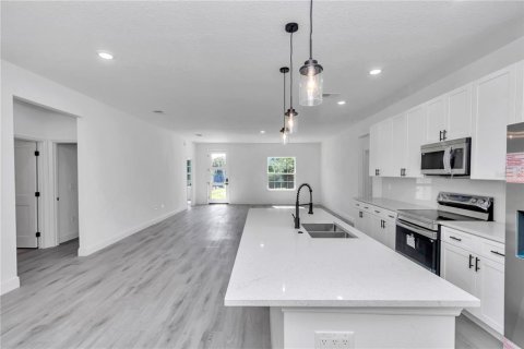 Casa en venta en Citrus Springs, Florida, 4 dormitorios, 164.81 m2 № 1906570 - foto 21