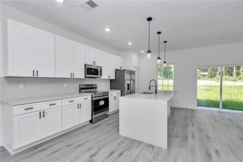 Casa en venta en Citrus Springs, Florida, 4 dormitorios, 164.81 m2 № 1906570 - foto 22