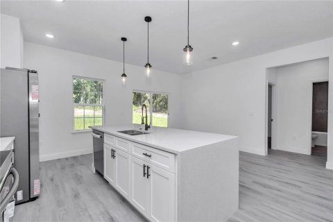 Casa en venta en Citrus Springs, Florida, 4 dormitorios, 164.81 m2 № 1906570 - foto 19