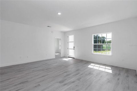 Casa en venta en Citrus Springs, Florida, 4 dormitorios, 164.81 m2 № 1906570 - foto 28