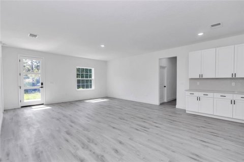 Casa en venta en Citrus Springs, Florida, 4 dormitorios, 164.81 m2 № 1906570 - foto 29
