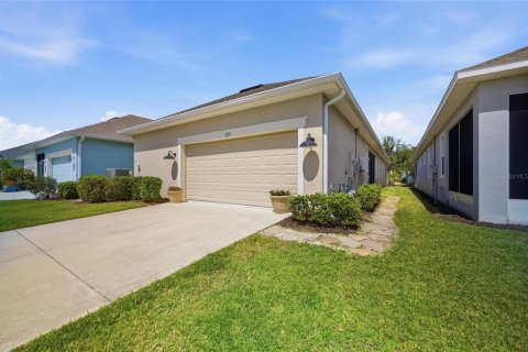 House in Apollo Beach, Florida 3 bedrooms, 184.13 sq.m. № 2201306 - photo 7