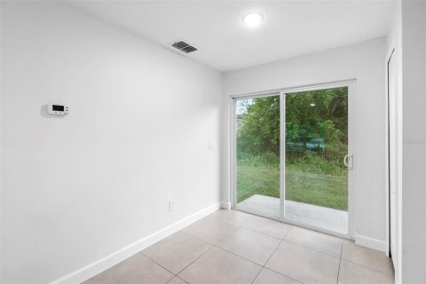House in Titusville, Florida 3 bedrooms, 116.13 sq.m. № 1824422 - photo 19