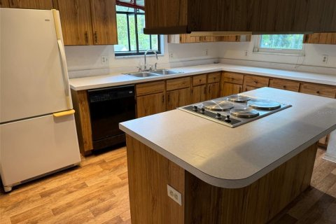 House in Dunnellon, Florida 3 bedrooms, 176.51 sq.m. № 1907163 - photo 3